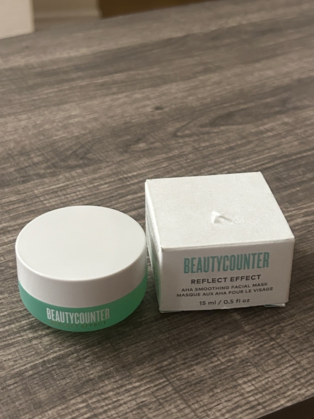 beautycounter  Reflect Effect AHA Facial Mask. New in box